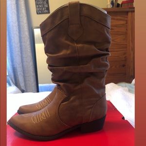Arizona Brown Cowboy Style Boots
